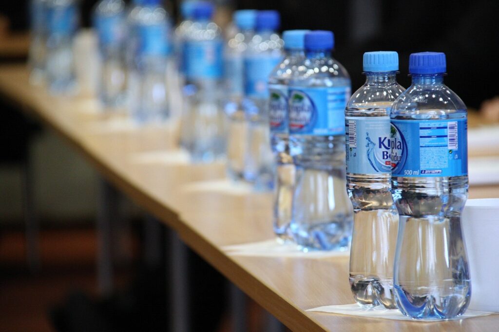 water, nature, minerals, bottle, plastic, cap, label, desire